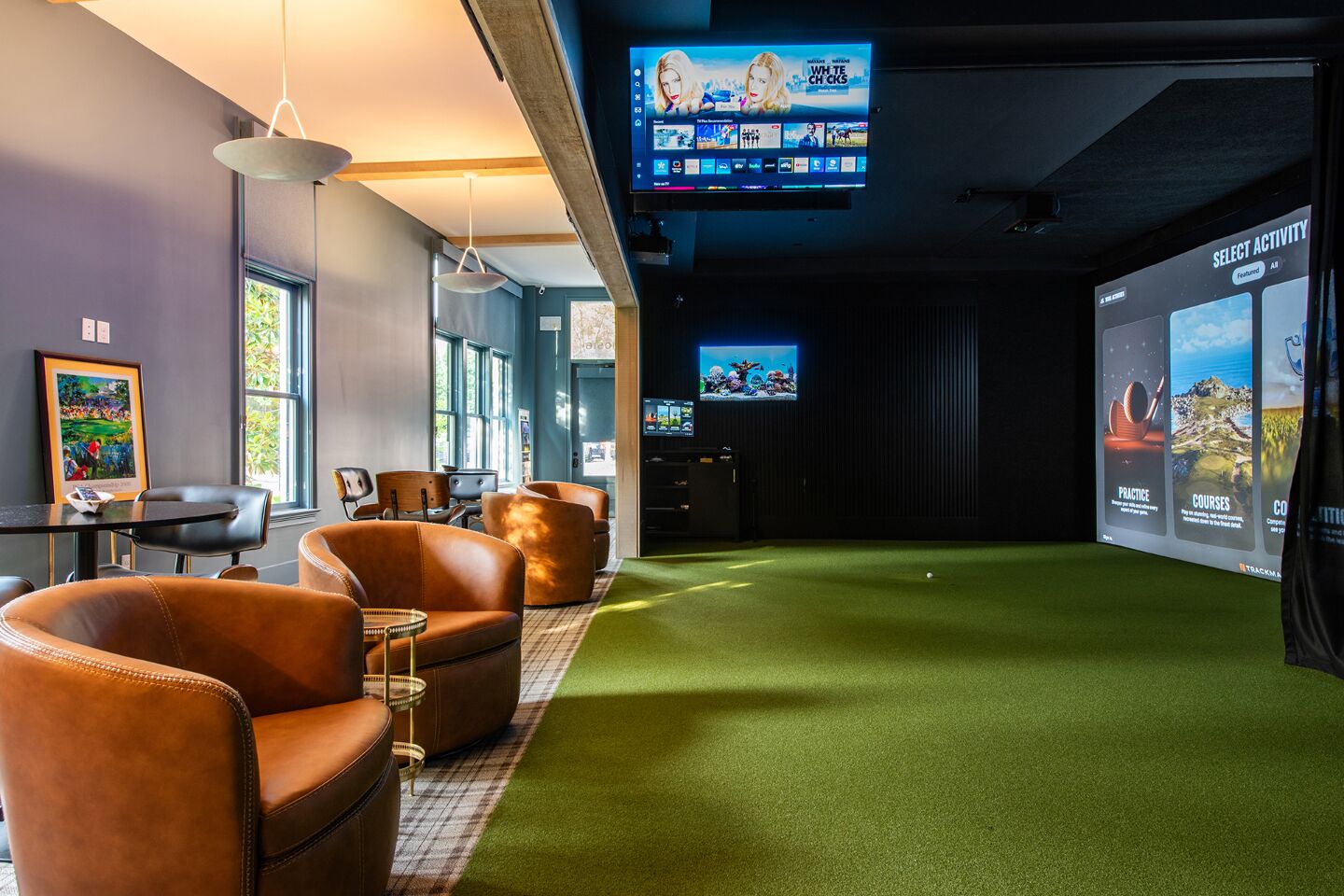 Studio Fore TrackMan simulators